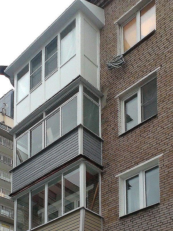 Остекление классического балкона в хрущевке в Балашихе, Московская область